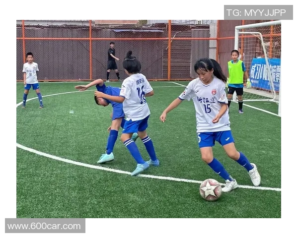 打造充满足球明星元素的儿童房让孩子在快乐中成长与梦想飞扬