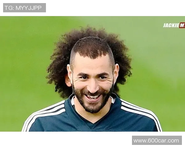 足球明星孩子们的搞笑恶搞视频大集合让你捧腹大笑不容错过